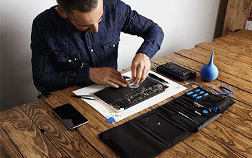 Screens-and-TVs-Repair